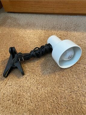 White Clip-on Adjustable Goose Neck Desk Lamp